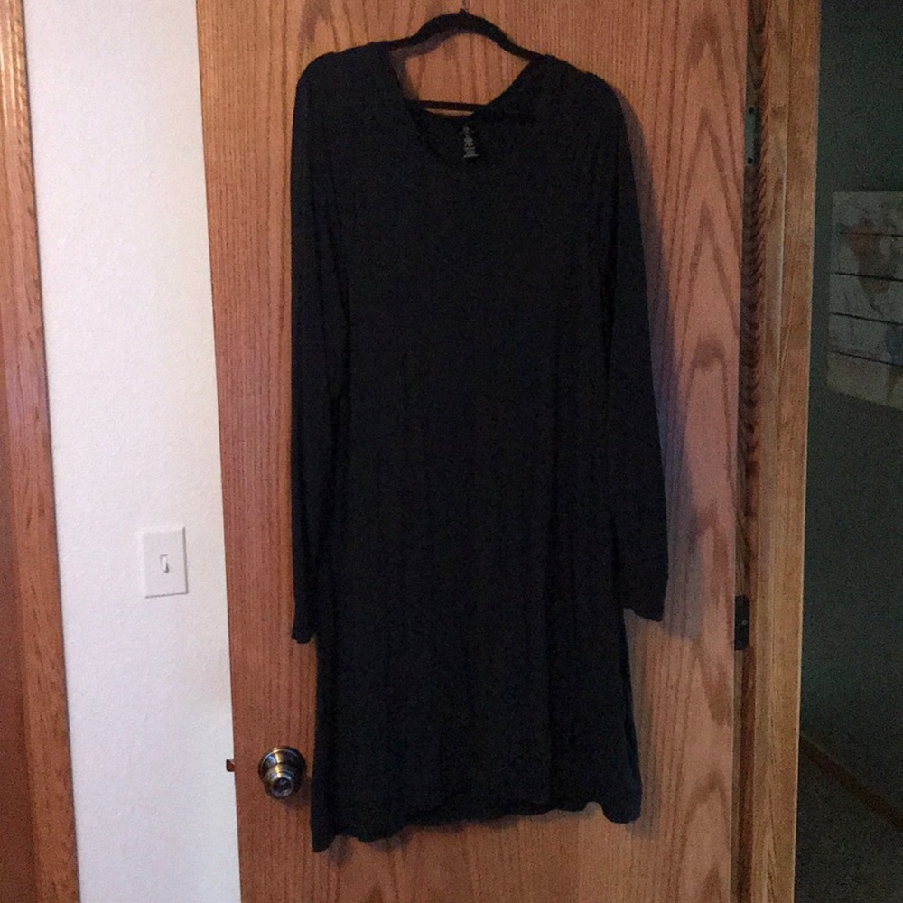 flowy active dress